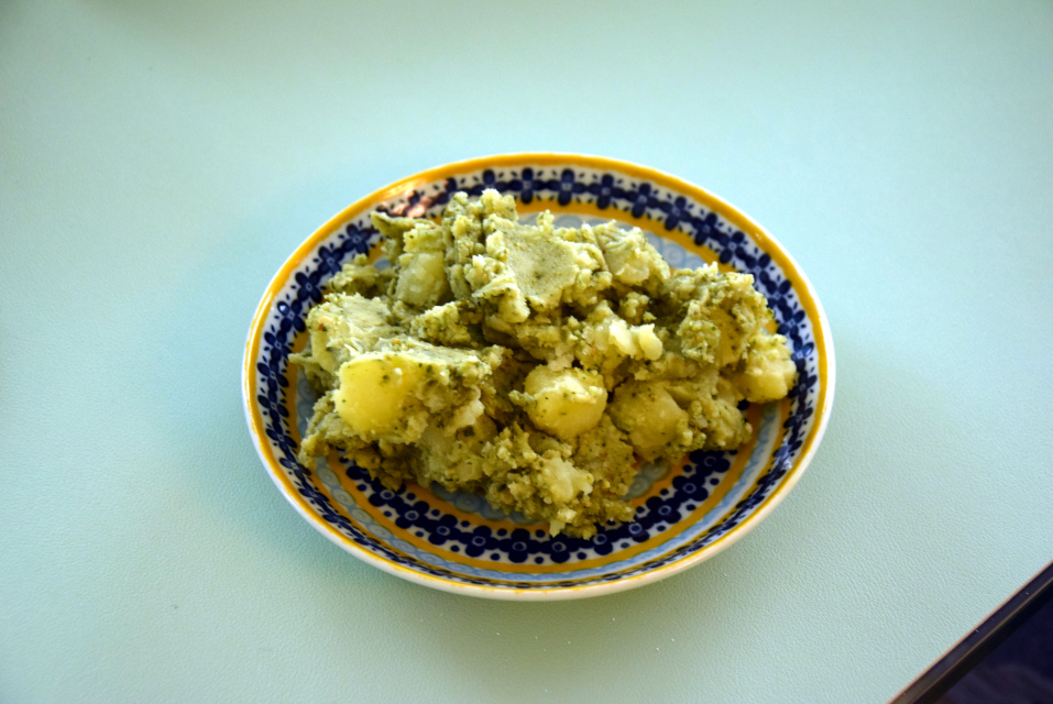 バジルポテサラ